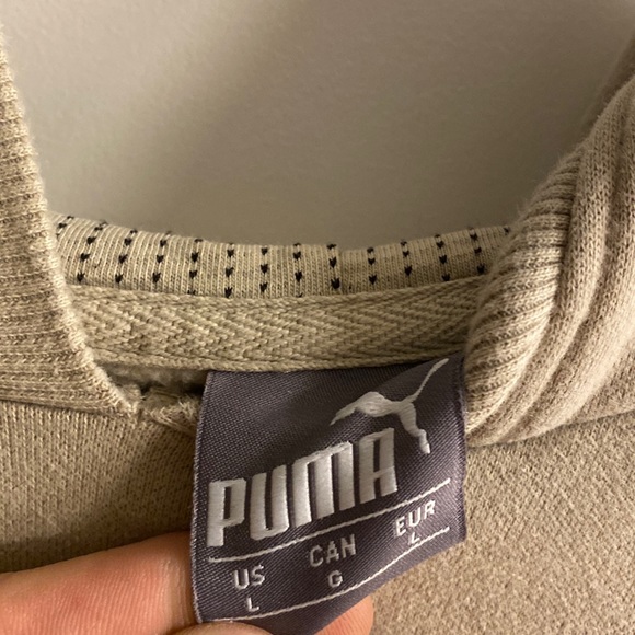 Tan/Beige coloured Puma Sportswear hoodie, in great shape. - Picture 2 of 3
